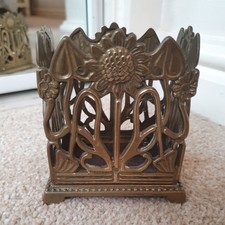 Decorative Brass Vase Holder Accent Piece Floral Home Decor - 4" Tall