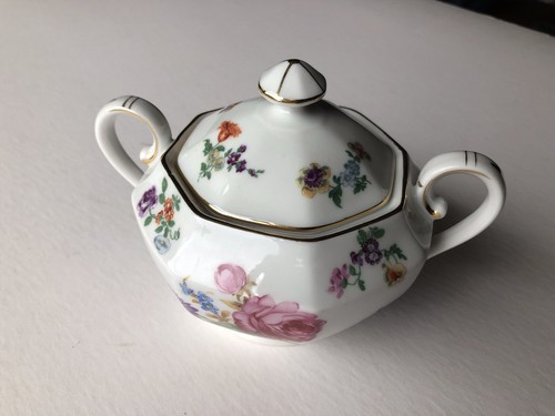 Sugar bowl with - with, lid