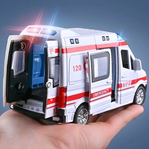 Hospital rescue ambulance - hospital, 1:32