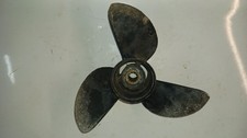 EVINRUDE JOHNSON OUTBOARD ENGINE PROPELLER .11 3/4 x 17.40-50-60hp TWIN CYL.