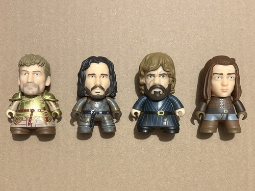 Game thrones titans vinyl - thrones,