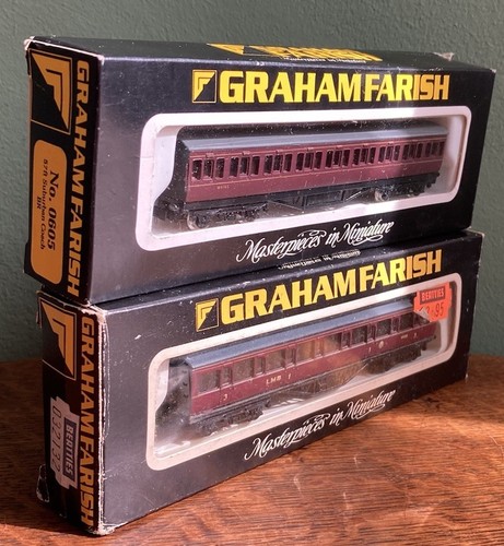 Graham farish 0605 and 0616 - graham,