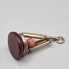 Victorian 9ct Gold Cricket