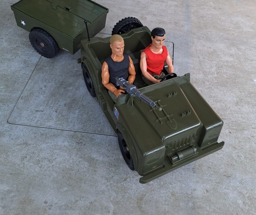 Action man strike force 4x4 - man,