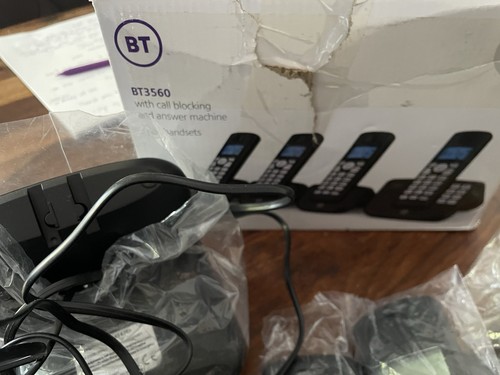 Cordless handsets phones - 4,