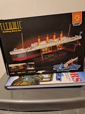Oxford Titanic Model Building