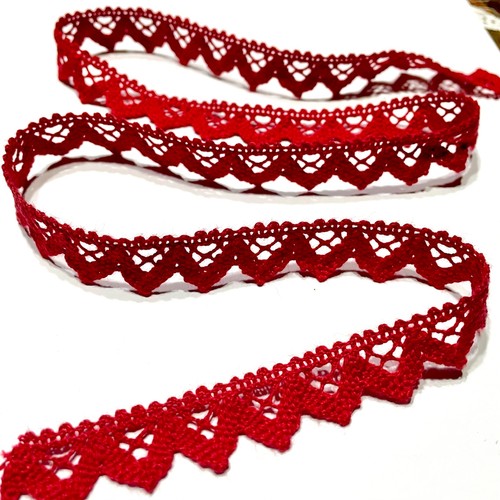 3yds red crochet like 17mm - 3yds,