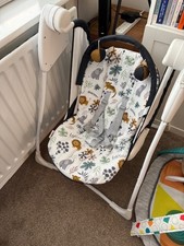 Graco Baby Delight battery-powered indoor baby swing seat