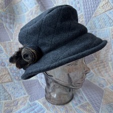 Olney Wool Hat Fleece Lined Dark Grey Check Cloche Country Fabric Flower Women’s
