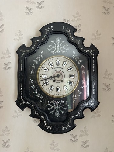 Nachtsheim wall clock bulb - clock, eye