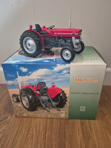 Universal hobbies massey - universal,