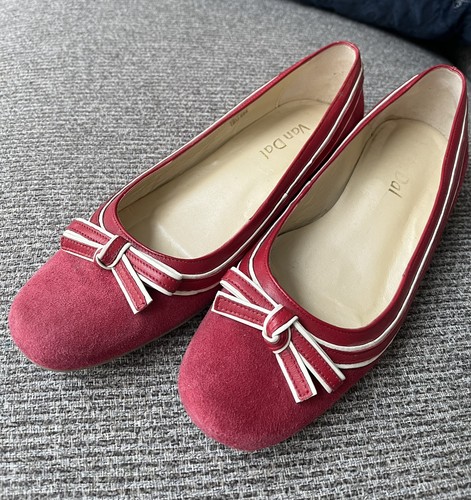 Van dal suede - van, detail