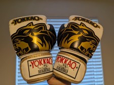 Yokkao 10oz boxing gloves gold - yokkao,
