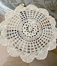 VINTAGE WHITE COTTON HAND