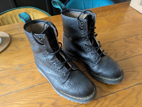 Solovair vintage derby boots