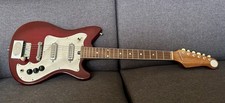 Top Twenty short scale red