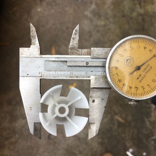 Thread spool cone holder - thread,
