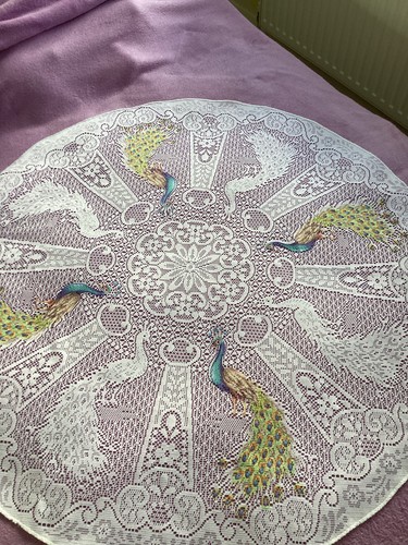 Pretty white polyester - white,