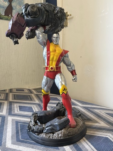 Diamond select colossus - ⁠diamond,