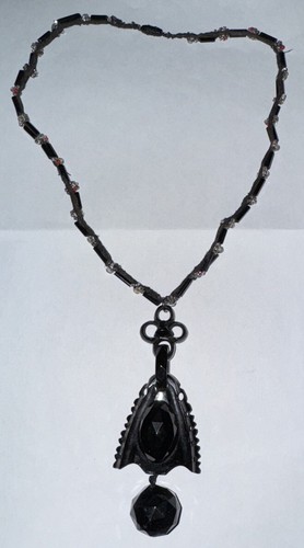 Victorian whitby jet pendant - victorian,