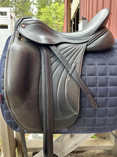 Albion slk dressage saddle - albion,
