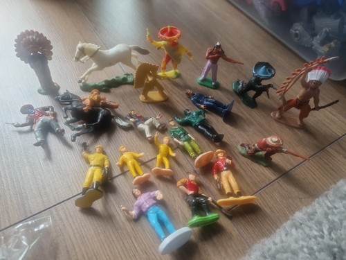 Vintage plastic figure - plastic,