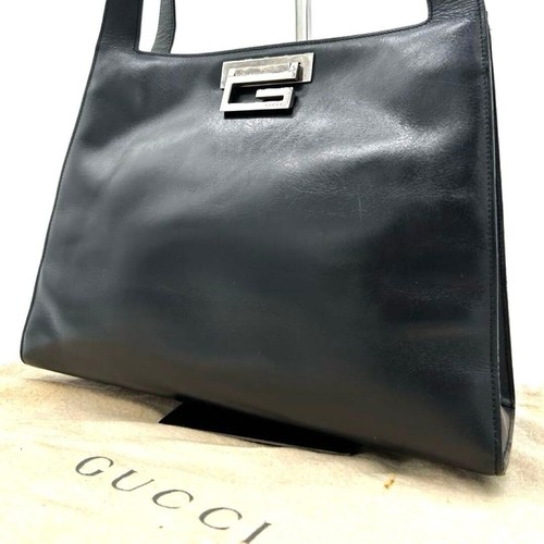 Gucci black leather square - gucci,