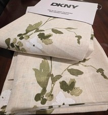 DKNY set of 4 Floral Sketch