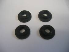 Honda CB400F 400 Four 400/4 SPEEDO TACHO RUBBER GROMMET 37244307670 ( set of 4)