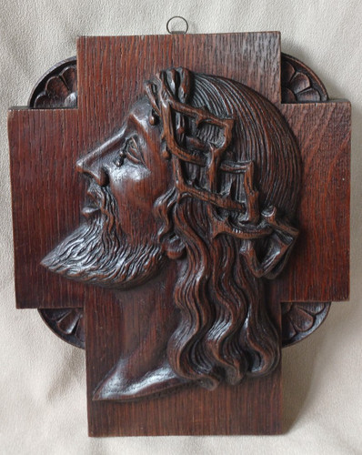 Good quality antique oak wall - good,
