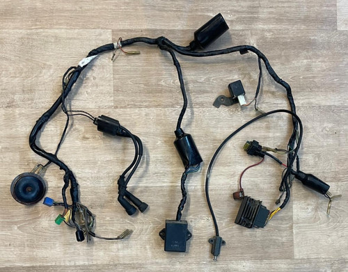 Suzuki 600 electrical - suzuki,