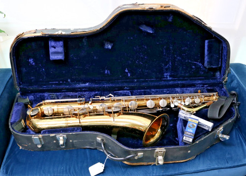Conn 11m baritone saxophone - baritone,