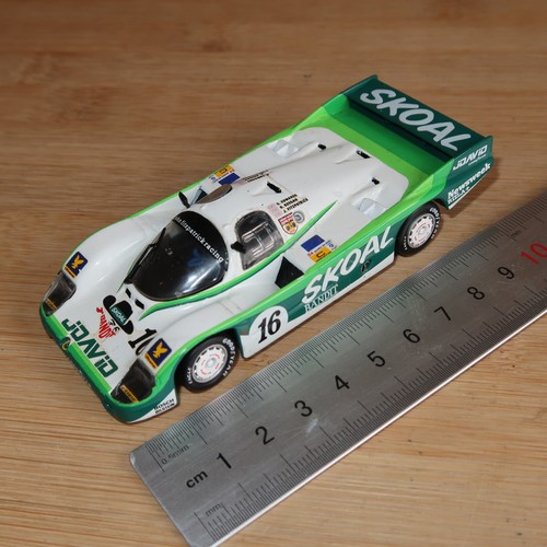 Quartzo porsche 956 - quartzo, tail