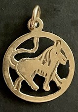 9ct Gold Leo Lion disc Charm