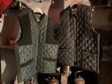 GILETS X 2 MENS PROBABLY NEVER