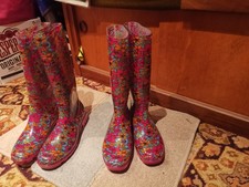 Ladies wellington boots