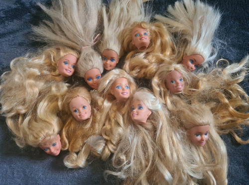 Vintage barbie skipper - /,