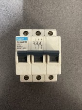 HAGER 20 AMP TYPE 2 M6 TRIPLE