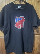 Undefeated graphic logo black Short Sleeved T-Shirt