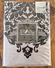 Star julien macdonald king - star,