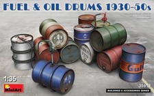 1/35 Miniart Fuel & Oil Drums