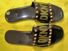 NEW DKNY  LOGO BAND SLIDES