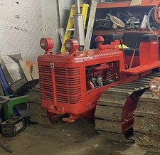 International BTD6 crawler