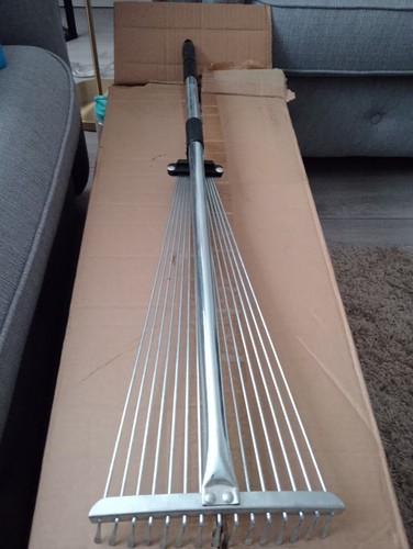 Adjustable metal garden - adjustable,