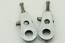 Honda CB 250 G CB250G Chain Tensioner (for Swingarm Axle Rim Rear Wheel) 74-77