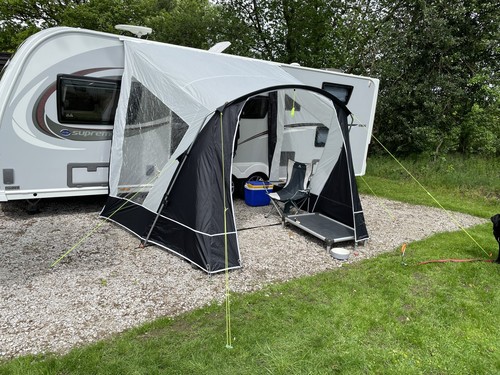 Caravan leisurewize helios - caravan,