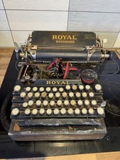 Vintage Royal Standard