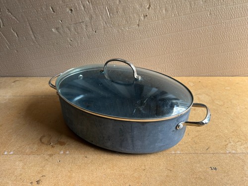 Large deep oval - oval, casserole