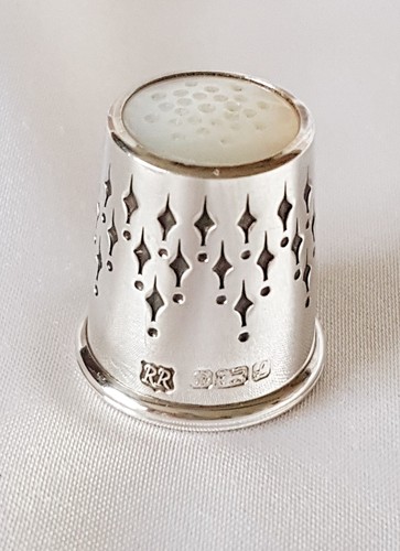 Thimble mother pearl - mother, of