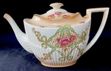 Crown Devon Fielding Queen Anne Floral Ceramic Vintage English Teapot 2 Pint 